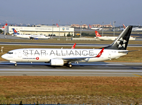 Turkish Airlines Boeing 737-8F2 (TC-JHC) at  Istanbul - Ataturk, Turkey