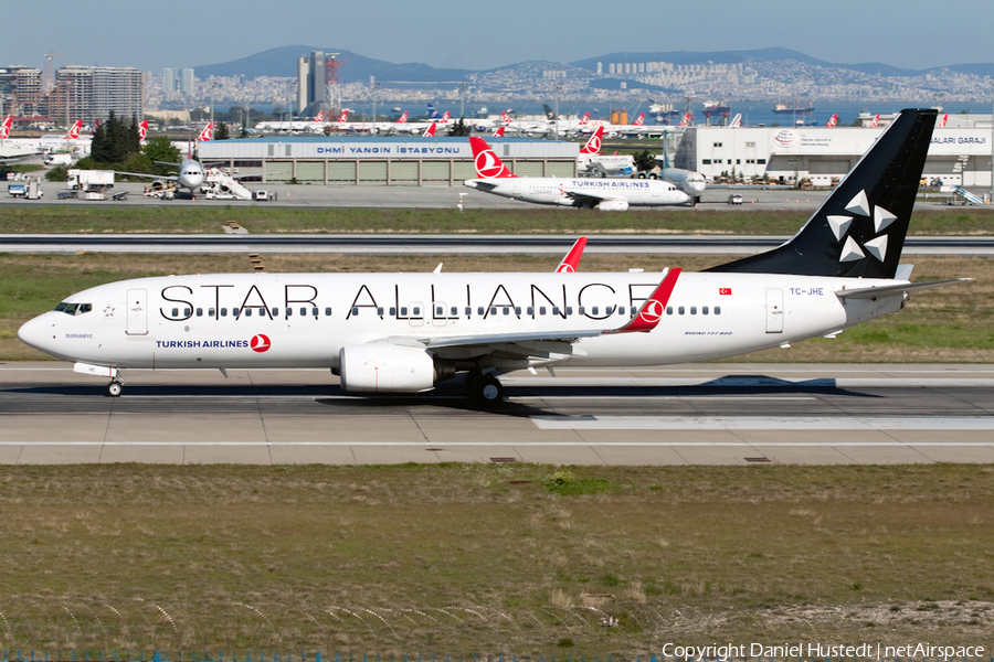 Turkish Airlines Boeing 737-8F2 (TC-JHE) | Photo 493073