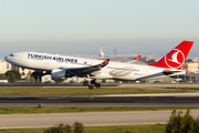 Turkish Airlines Airbus A330-203 (TC-JIL) at  Lisbon - Portela, Portugal