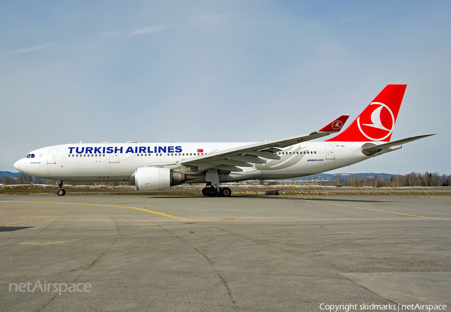 Turkish Airlines Airbus A330-203 (TC-JIL) | Photo 234231