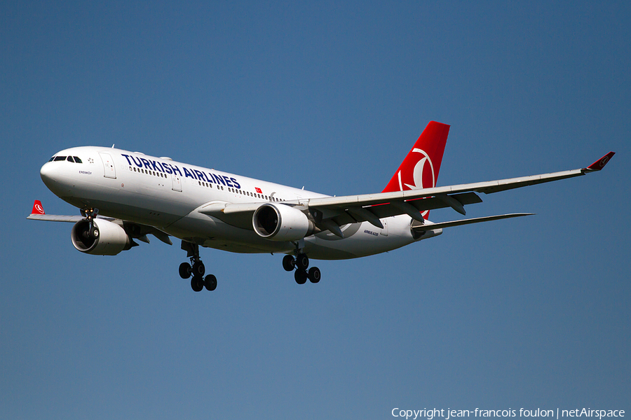 Turkish Airlines Airbus A330-202 (TC-JIM) | Photo 90843