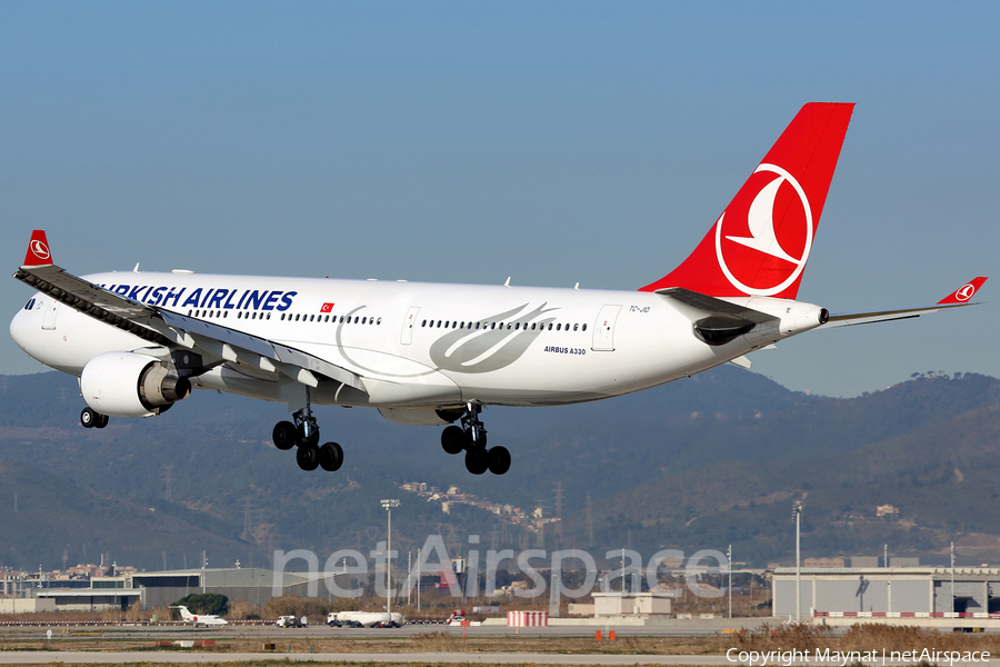 Turkish Airlines Airbus A330-223 (TC-JIO) | Photo 131462