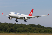 Turkish Airlines Airbus A330-223 (TC-JIO) at  Hamburg - Fuhlsbuettel (Helmut Schmidt), Germany
