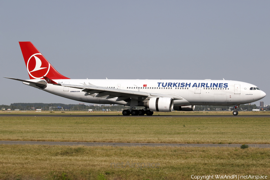 Turkish Airlines Airbus A330-223 (TC-JIR) | Photo 523251