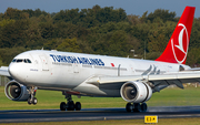 Turkish Airlines Airbus A330-223 (TC-JIR) at  Hamburg - Fuhlsbuettel (Helmut Schmidt), Germany