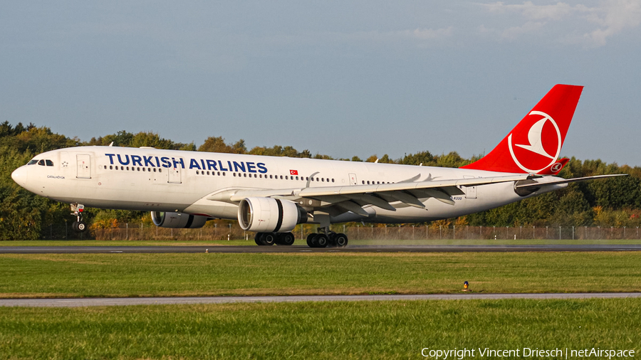 Turkish Airlines Airbus A330-223 (TC-JIR) | Photo 532359