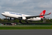 Turkish Airlines Airbus A330-223 (TC-JIR) at  Hamburg - Fuhlsbuettel (Helmut Schmidt), Germany