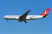 Turkish Airlines Airbus A330-223 (TC-JIS) at  Berlin Brandenburg, Germany