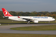 Turkish Airlines Airbus A330-223 (TC-JIS) at  Hamburg - Fuhlsbuettel (Helmut Schmidt), Germany