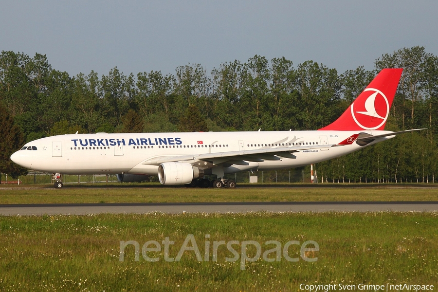 Turkish Airlines Airbus A330-223 (TC-JIS) | Photo 321345