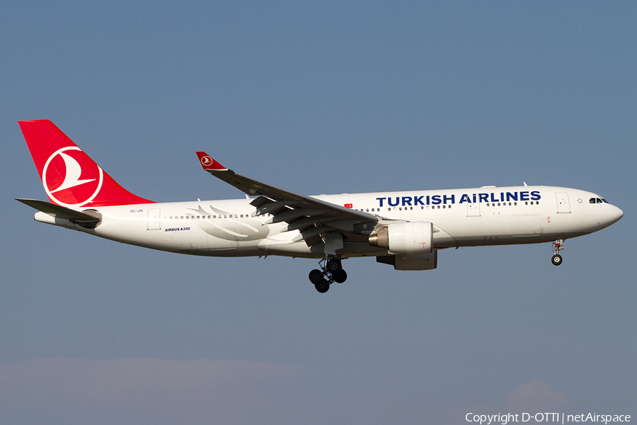 Turkish Airlines Airbus A330-223 (TC-JIV) | Photo 507597