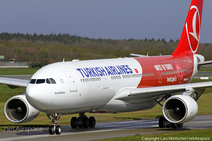 Turkish Airlines Airbus A330-223 (TC-JIZ) | Photo 157176