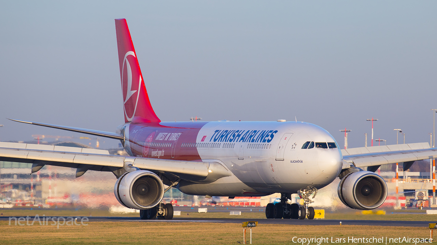 Turkish Airlines Airbus A330-223 (TC-JIZ) | Photo 296776