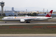 Turkish Airlines Boeing 777-35R(ER) (TC-JJC) at  Istanbul - Ataturk, Turkey