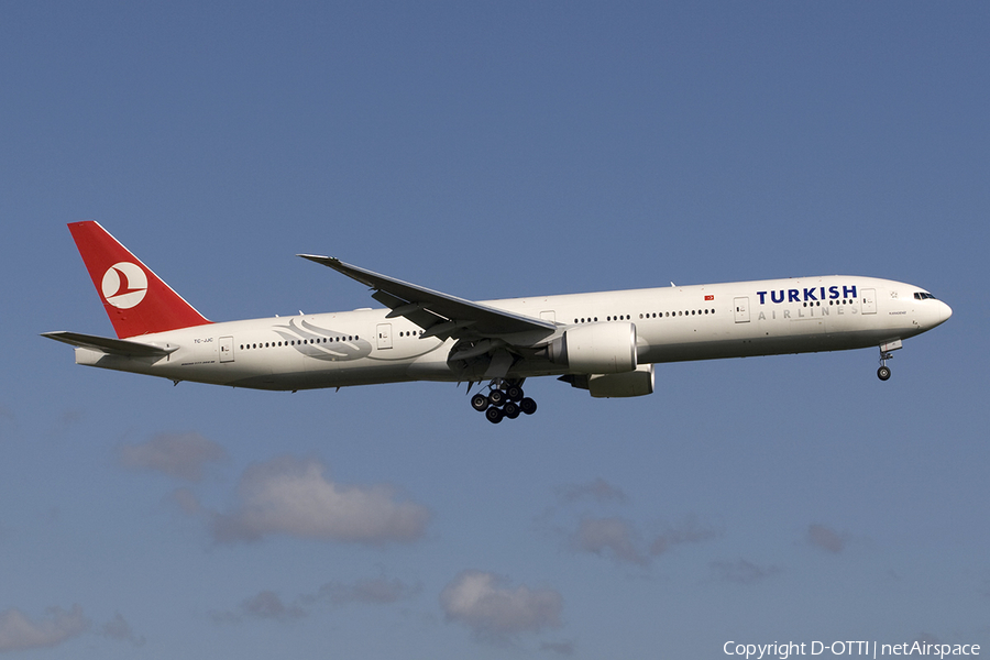 Turkish Airlines Boeing 777-35R(ER) (TC-JJC) | Photo 277753