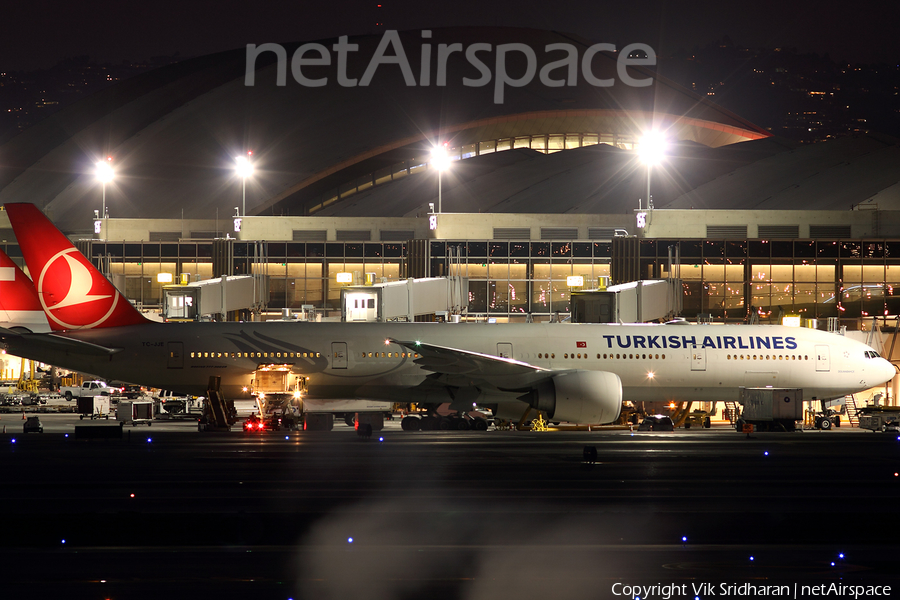 Turkish Airlines Boeing 777-3F2(ER) (TC-JJE) | Photo 42260