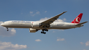 Turkish Airlines Boeing 777-3F2(ER) (TC-JJE) at  London - Heathrow, United Kingdom