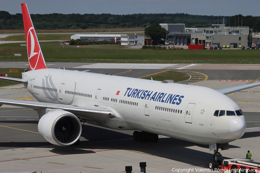 Turkish Airlines Boeing 777-3F2(ER) (TC-JJG) | Photo 486896