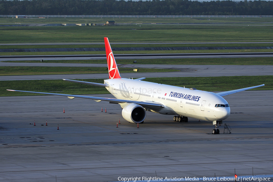 Turkish Airlines Boeing 777-3F2(ER) (TC-JJG) | Photo 81337