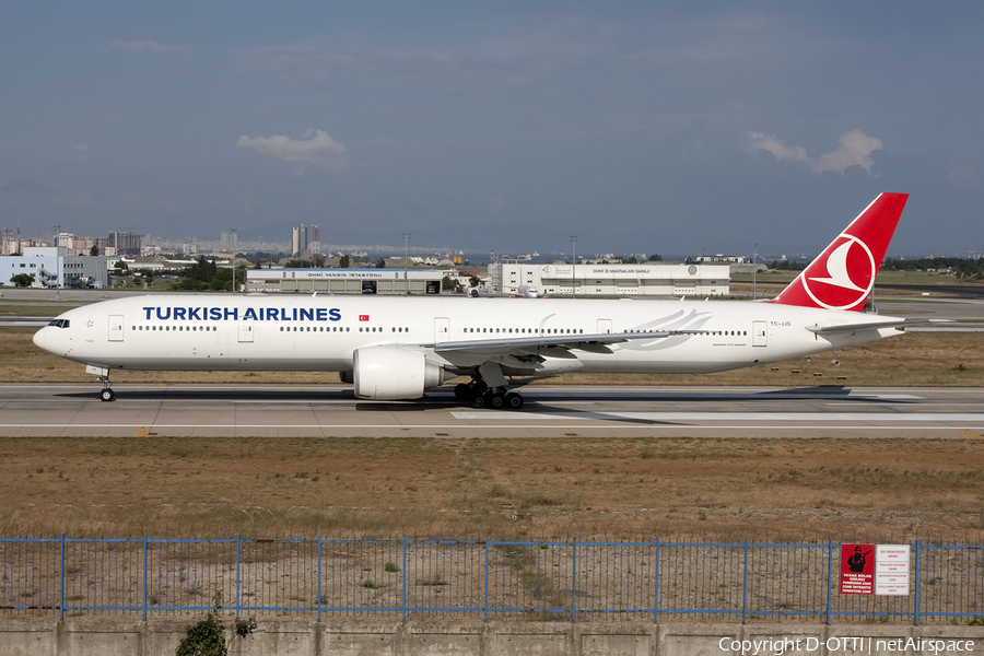 Turkish Airlines Boeing 777-3F2(ER) (TC-JJG) | Photo 409589