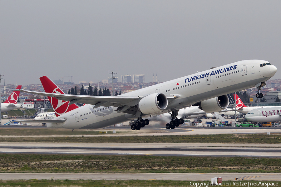 Turkish Airlines Boeing 777-3F2(ER) (TC-JJH) | Photo 81655