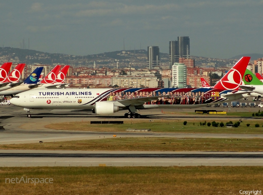 Turkish Airlines Boeing 777-3F2(ER) (TC-JJI) | Photo 9955