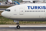 Turkish Airlines Boeing 777-3F2(ER) (TC-JJM) at  Istanbul - Ataturk, Turkey