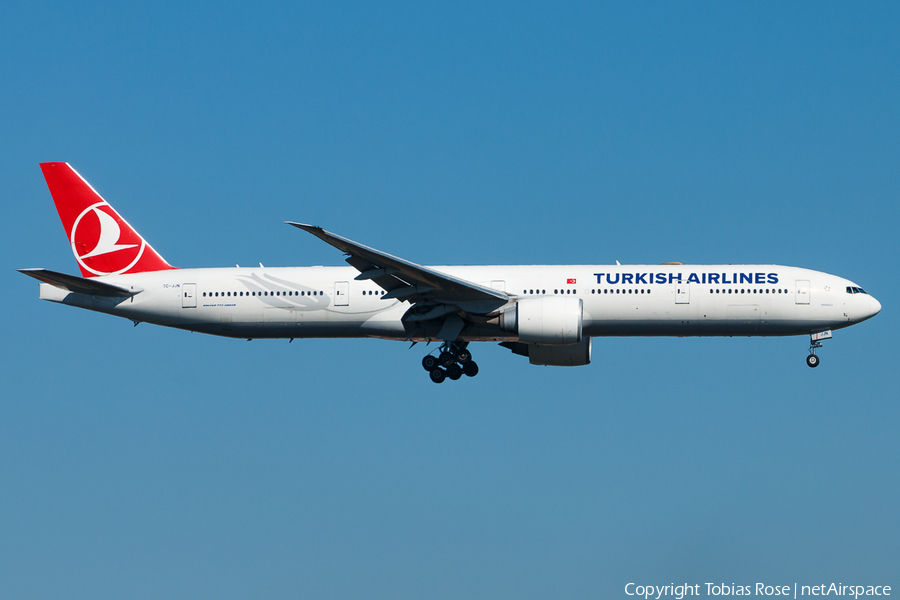 Turkish Airlines Boeing 777-3F2(ER) (TC-JJN) | Photo 310410