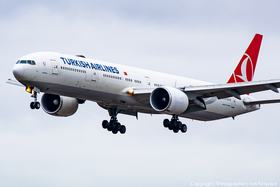 Turkish Airlines Boeing 777-3F2(ER) (TC-JJO) | Photo 435443