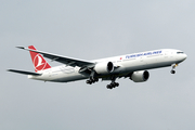Turkish Airlines Boeing 777-3F2(ER) (TC-JJO) at  New York - John F. Kennedy International, United States