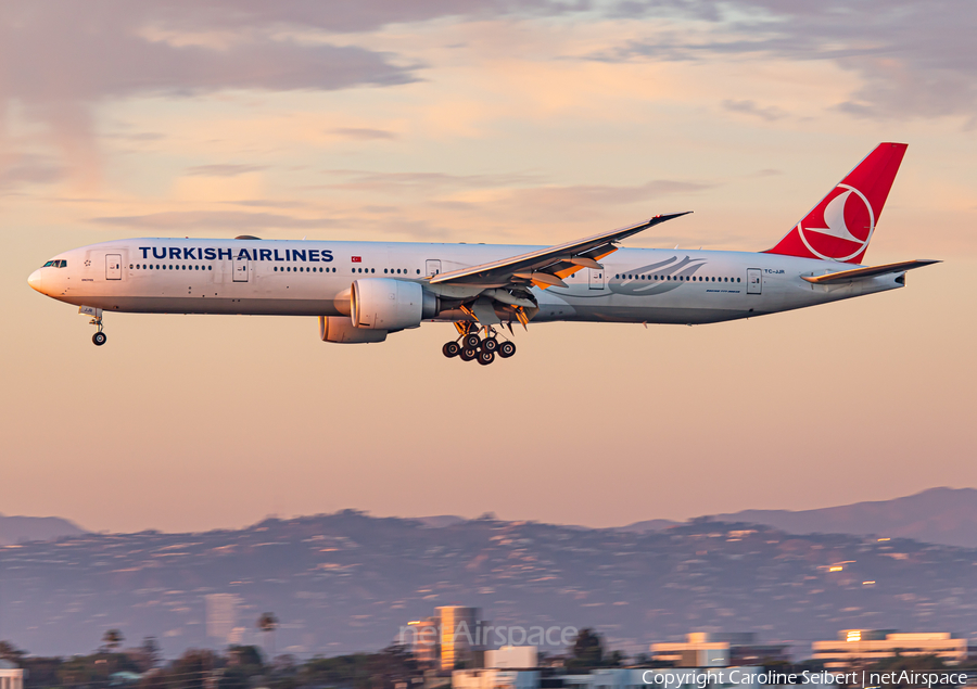 Turkish Airlines Boeing 777-3F2(ER) (TC-JJR) | Photo 359786