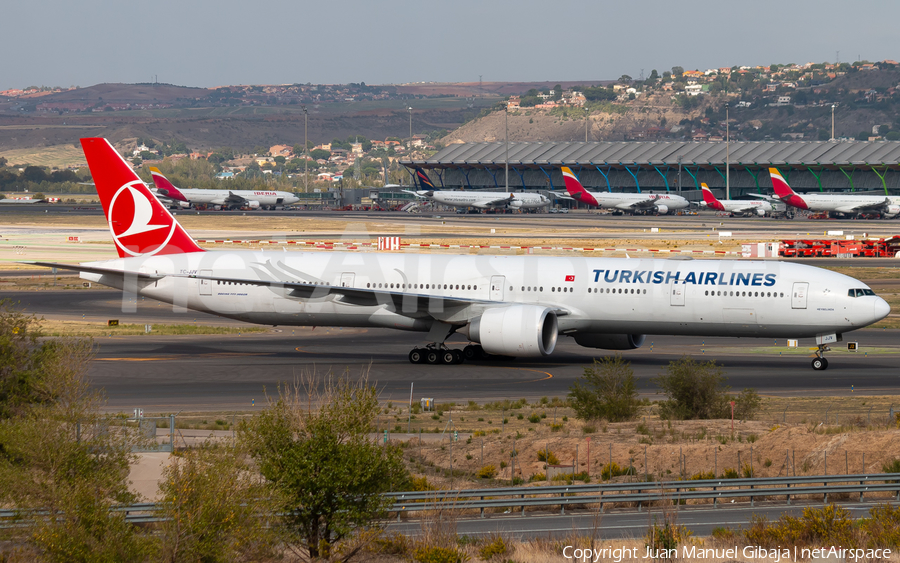 Turkish Airlines Boeing 777-3F2(ER) (TC-JJV) | Photo 353072