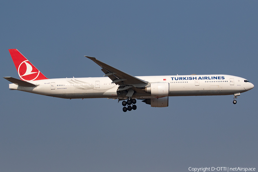 Turkish Airlines Boeing 777-3F2(ER) (TC-JJY) | Photo 647376