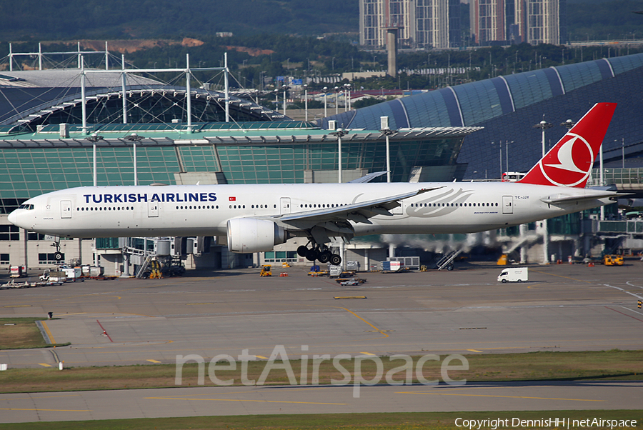 Turkish Airlines Boeing 777-3F2(ER) (TC-JJY) | Photo 349888