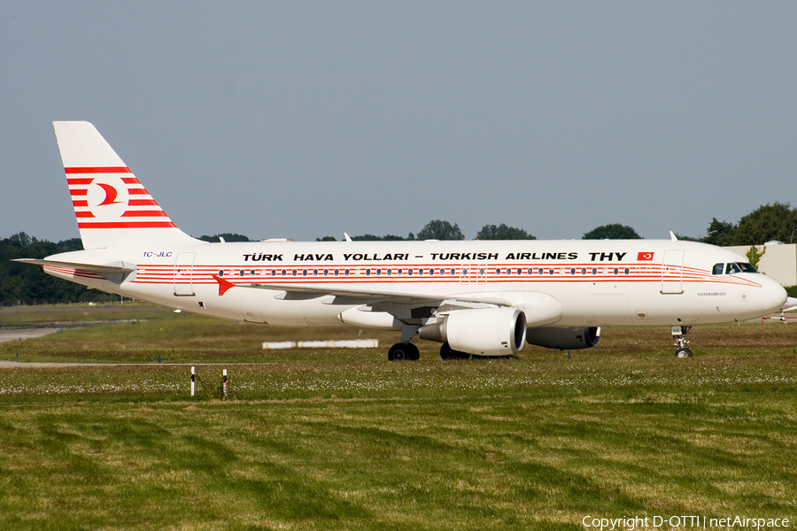 Turkish Airlines Airbus A320-214 (TC-JLC) | Photo 160109