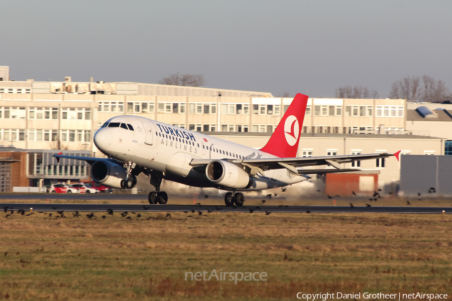 Turkish Airlines Airbus A319-132 (TC-JLM) | Photo 99793