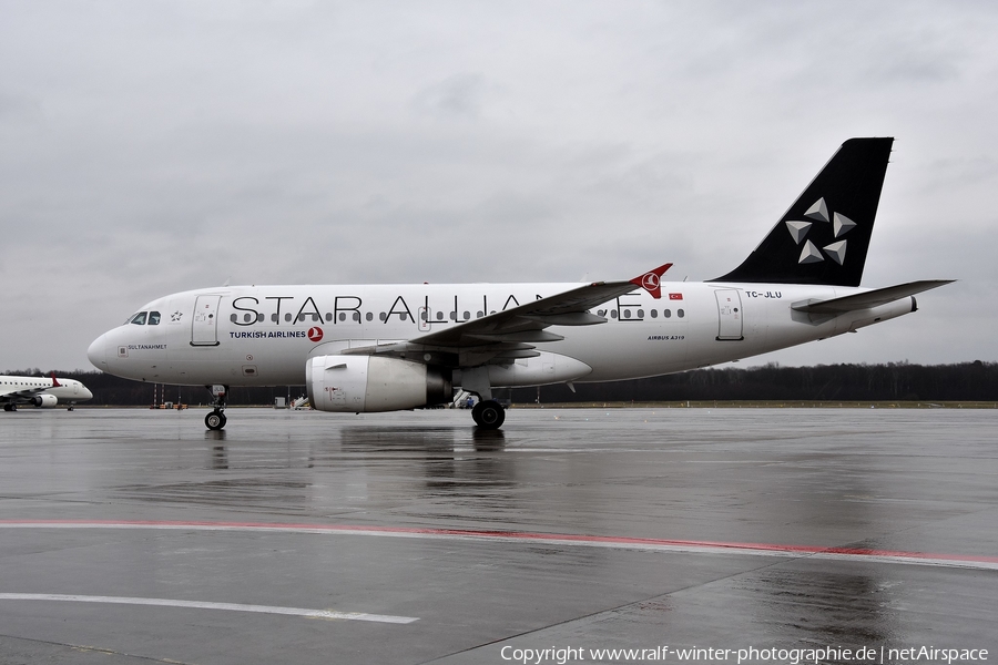 Turkish Airlines Airbus A319-132 (TC-JLU) | Photo 484648