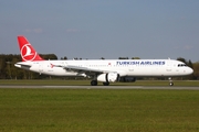 Turkish Airlines Airbus A321-232 (TC-JMH) at  Hamburg - Fuhlsbuettel (Helmut Schmidt), Germany