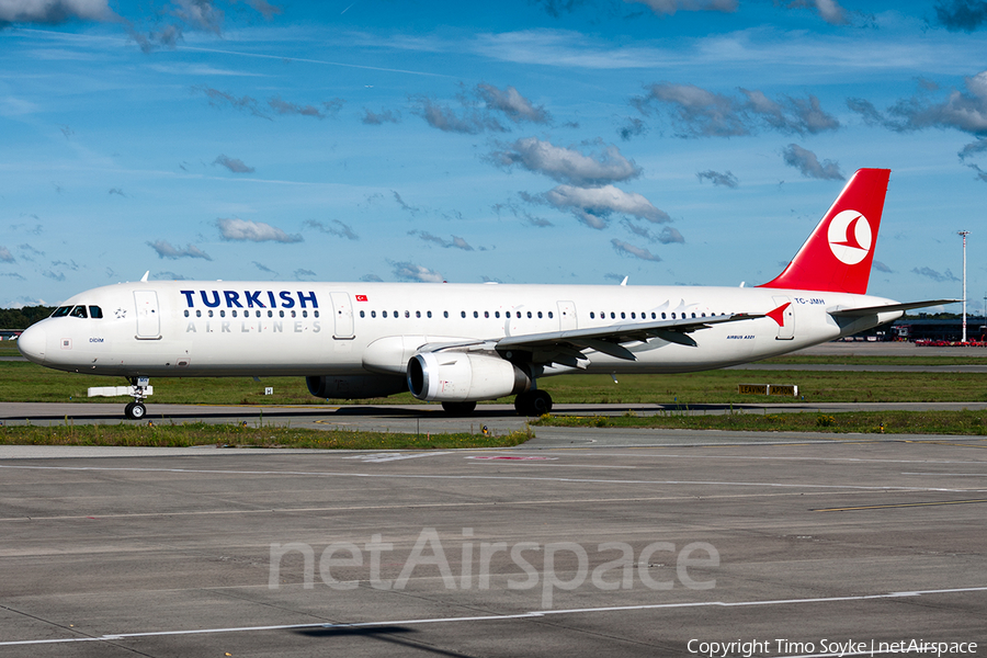 Turkish Airlines Airbus A321-232 (TC-JMH) | Photo 32340