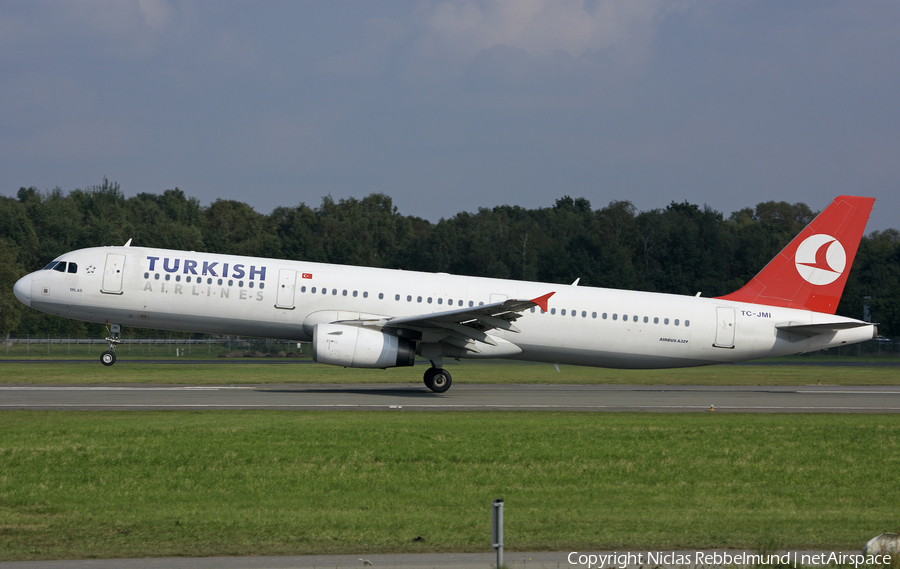 Turkish Airlines Airbus A321-232 (TC-JMI) | Photo 414426