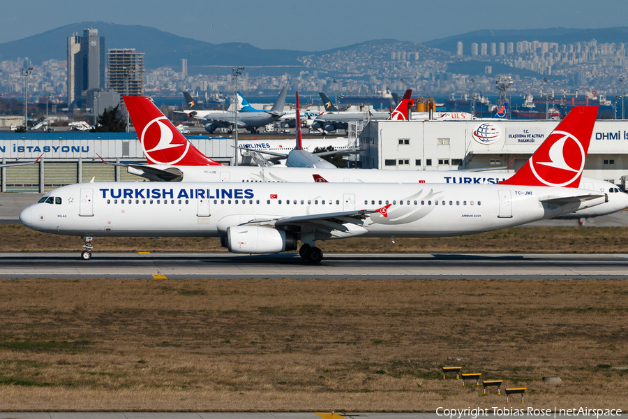 Turkish Airlines Airbus A321-232 (TC-JMI) | Photo 307909