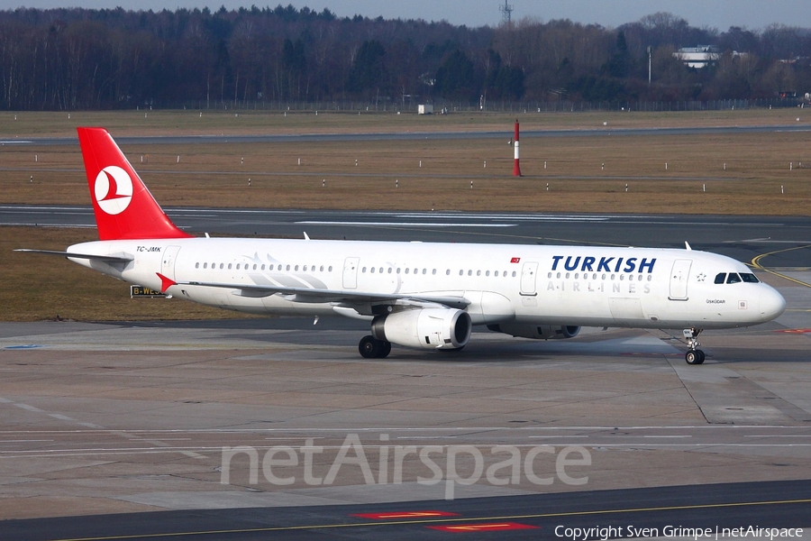 Turkish Airlines Airbus A321-232 (TC-JMK) | Photo 40551