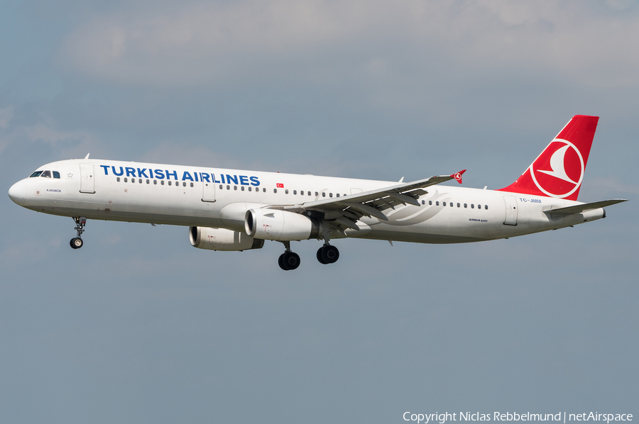 Turkish Airlines Airbus A321-231 (TC-JMM) | Photo 325140