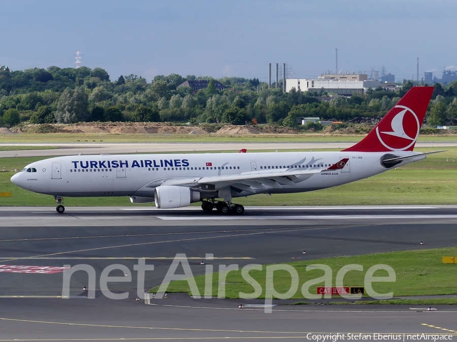 Turkish Airlines Airbus A330-203 (TC-JNA) | Photo 177252