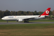 Turkish Airlines Airbus A330-203 (TC-JNA) at  Hamburg - Fuhlsbuettel (Helmut Schmidt), Germany