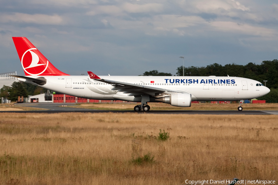 Turkish Airlines Airbus A330-203 (TC-JNB) | Photo 647995