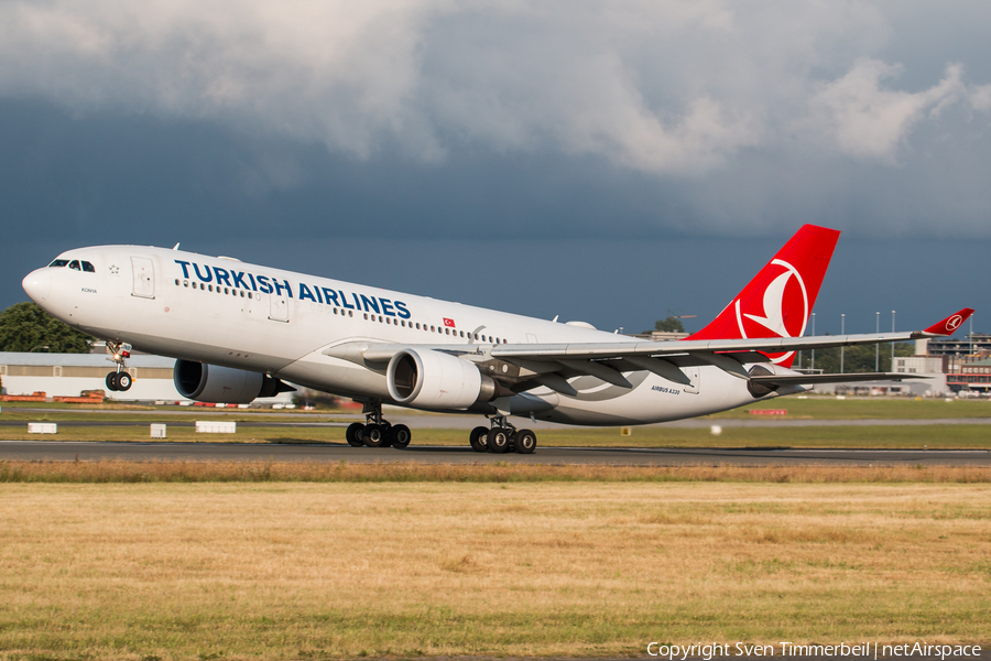 Turkish Airlines Airbus A330-203 (TC-JNB) | Photo 337609