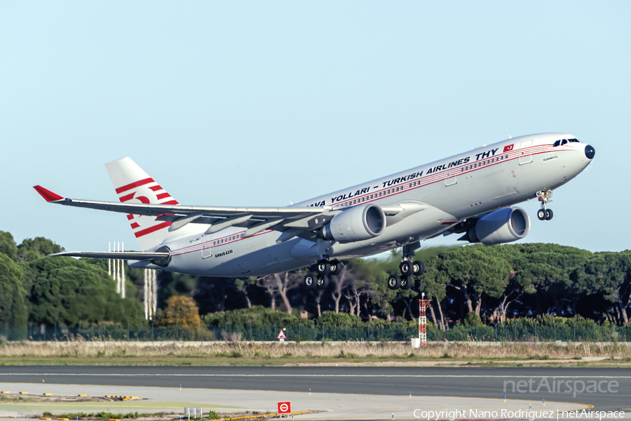 Turkish Airlines Airbus A330-203 (TC-JNC) | Photo 406582