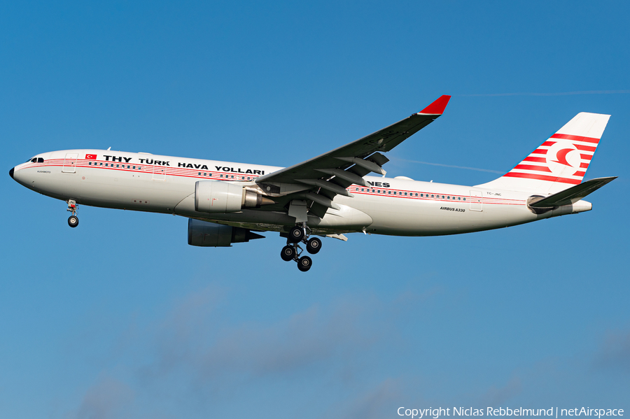Turkish Airlines Airbus A330-203 (TC-JNC) | Photo 472583