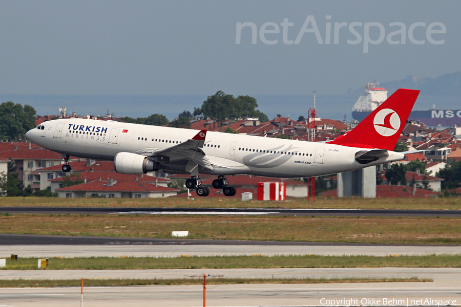 Turkish Airlines Airbus A330-203 (TC-JNC) | Photo 71859